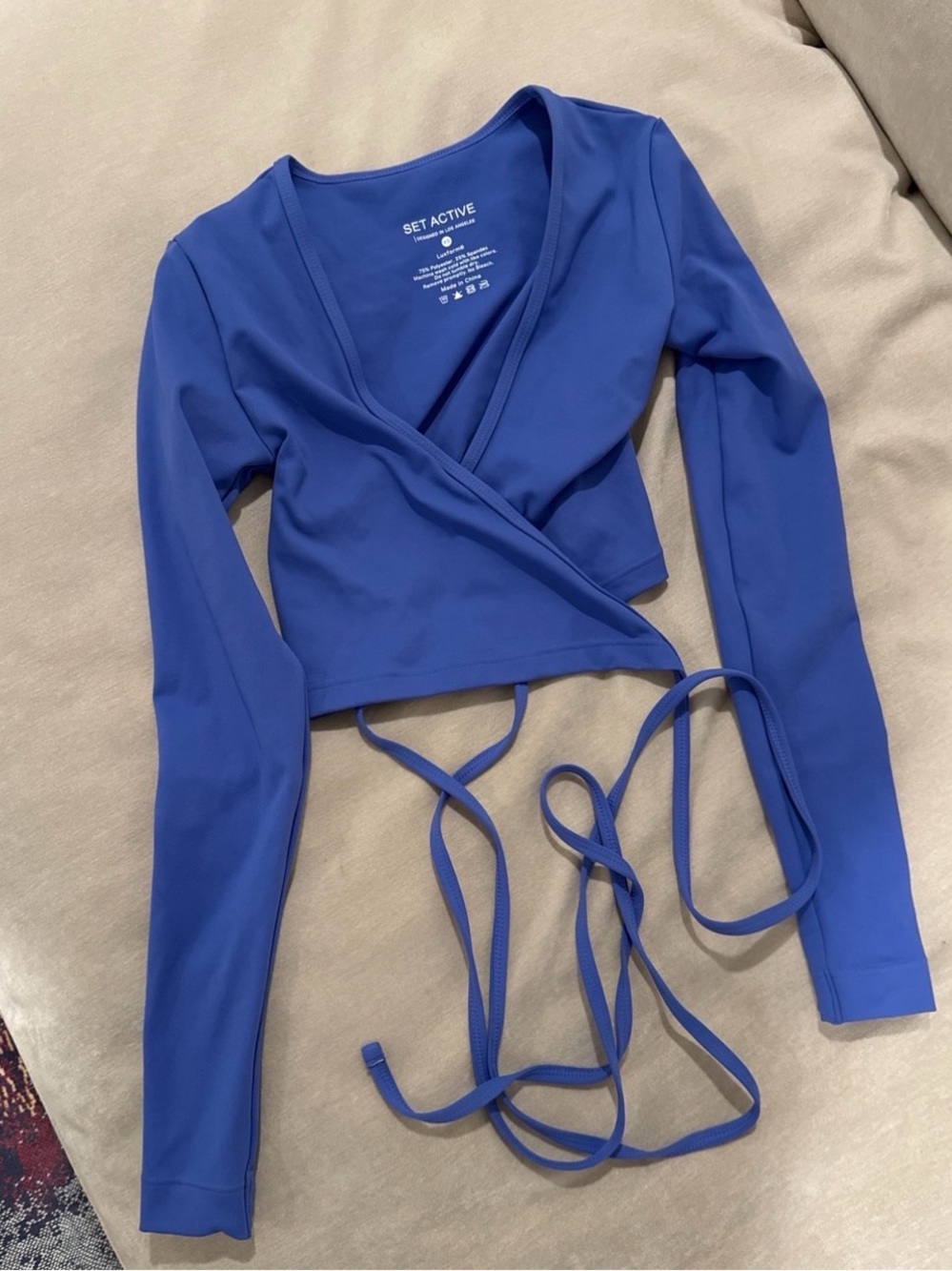 SET Active Blue Wrap Tie Long-Sleeve Crop Top